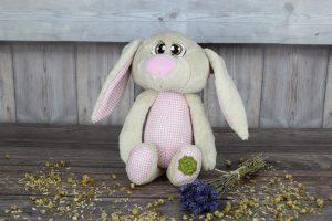 Szelíd Szonja nyuszi plüss